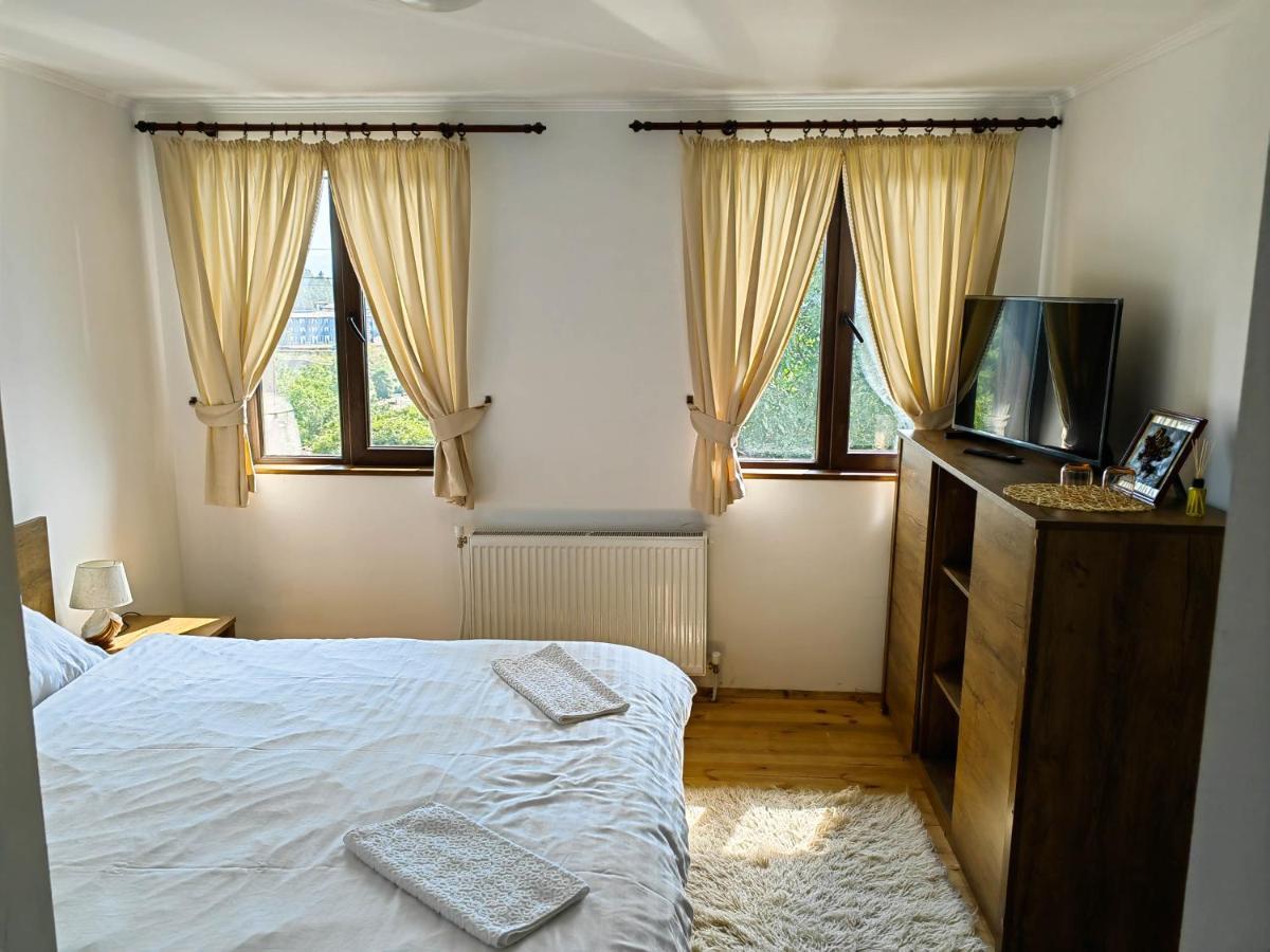 Rimovata Kashta Guest House Leshten Luaran gambar