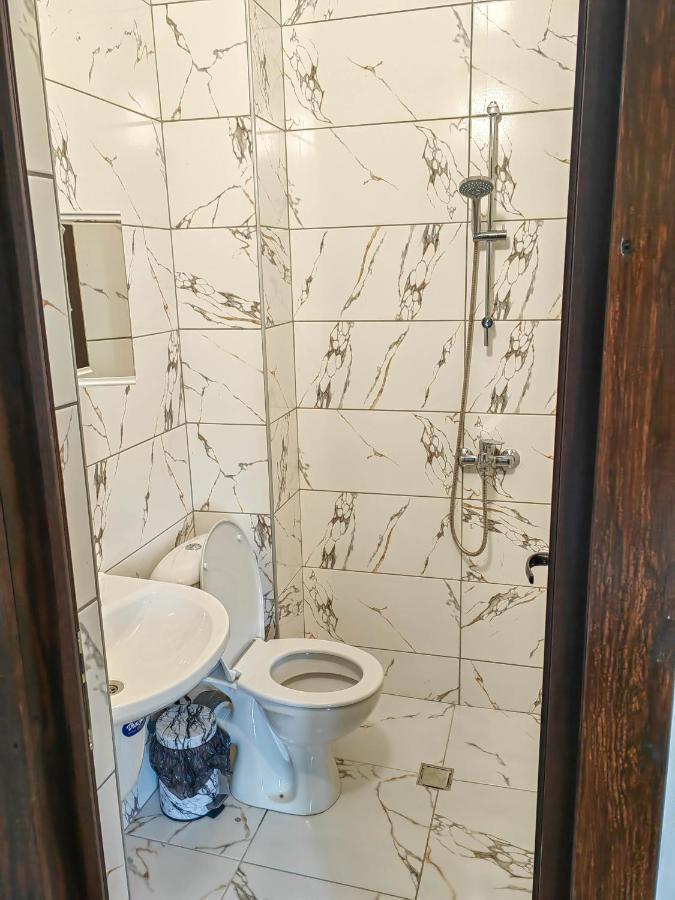 Rimovata Kashta Guest House Leshten Luaran gambar
